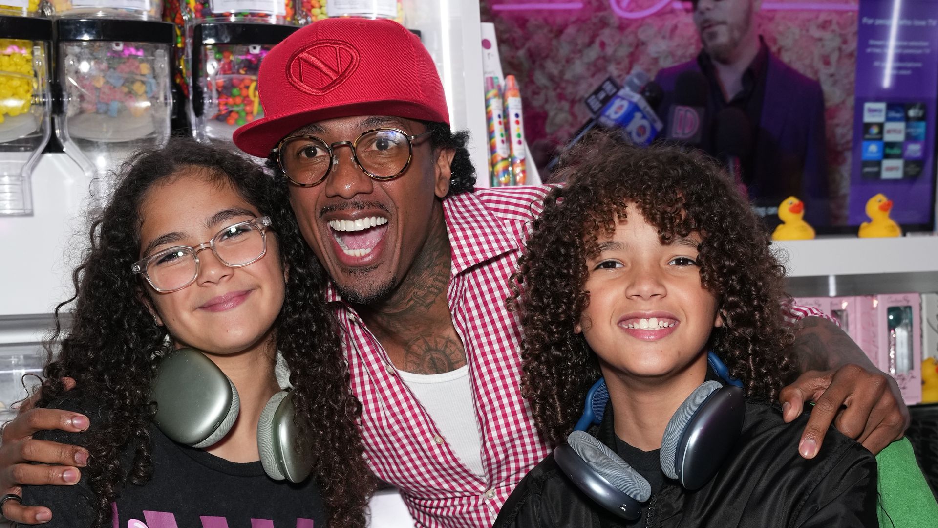  Moroccan Cannon, Nick Cannon and Monroe Cannon attend the Natti Natasha & Nick Cannon host Sugar Factory in Times Square on August 11, 2023 in New York City. (Photo by John Nacion/Getty Images)