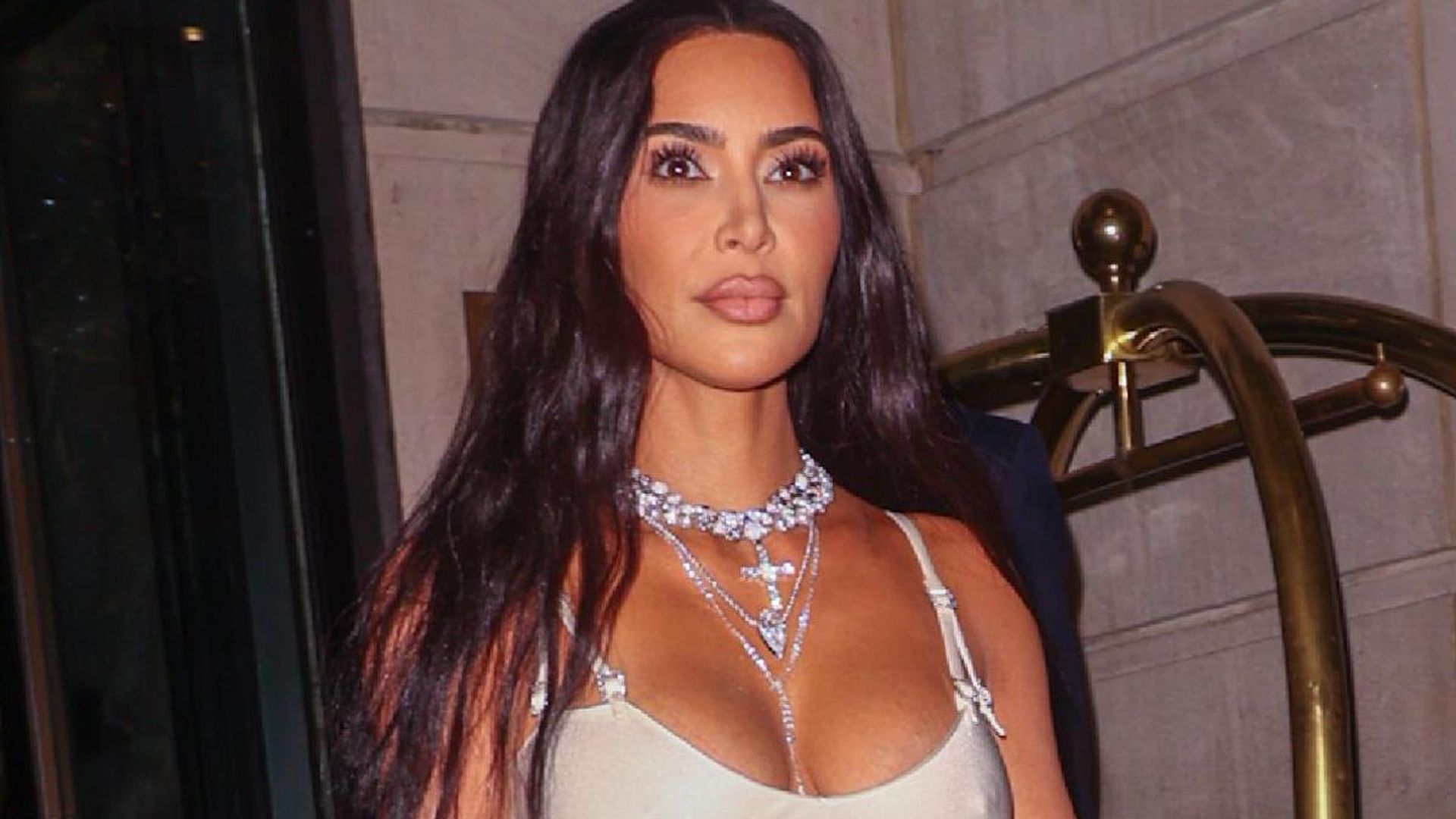 Kim Kardashian gives glimpse of Met Gala look in black Chanel ensemble: See Pics