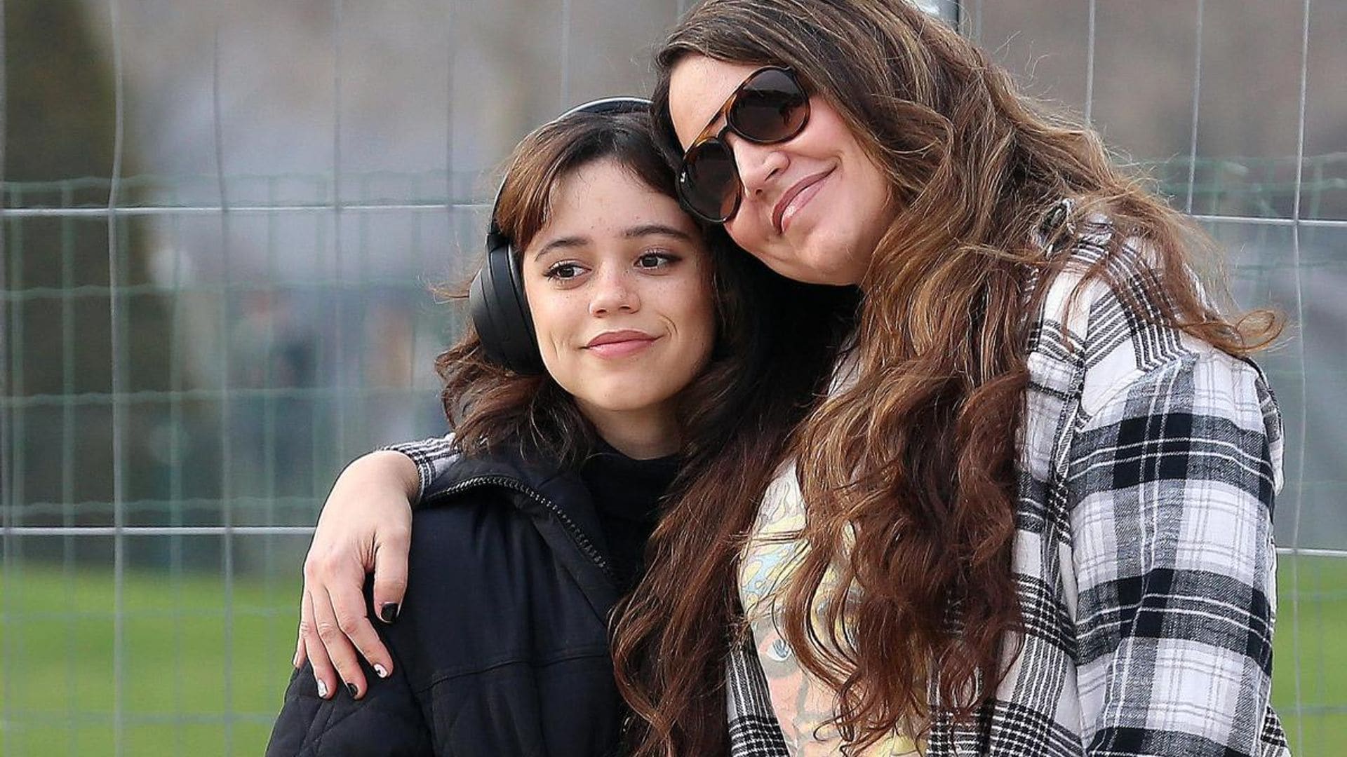 Jenna Ortega and her mom visit the Louvre in Paris