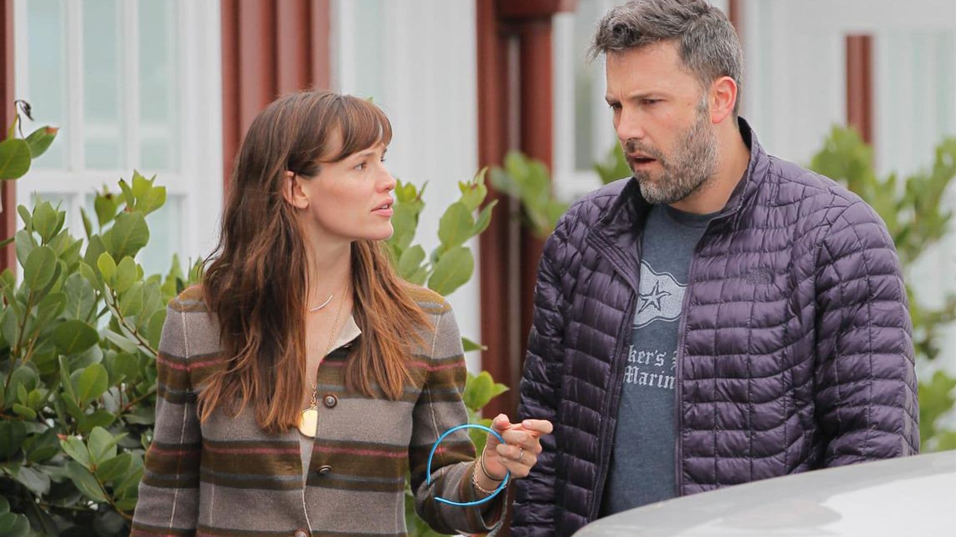 Jennifer Garner opened up about the paparazzi and being married to Ben Affleck