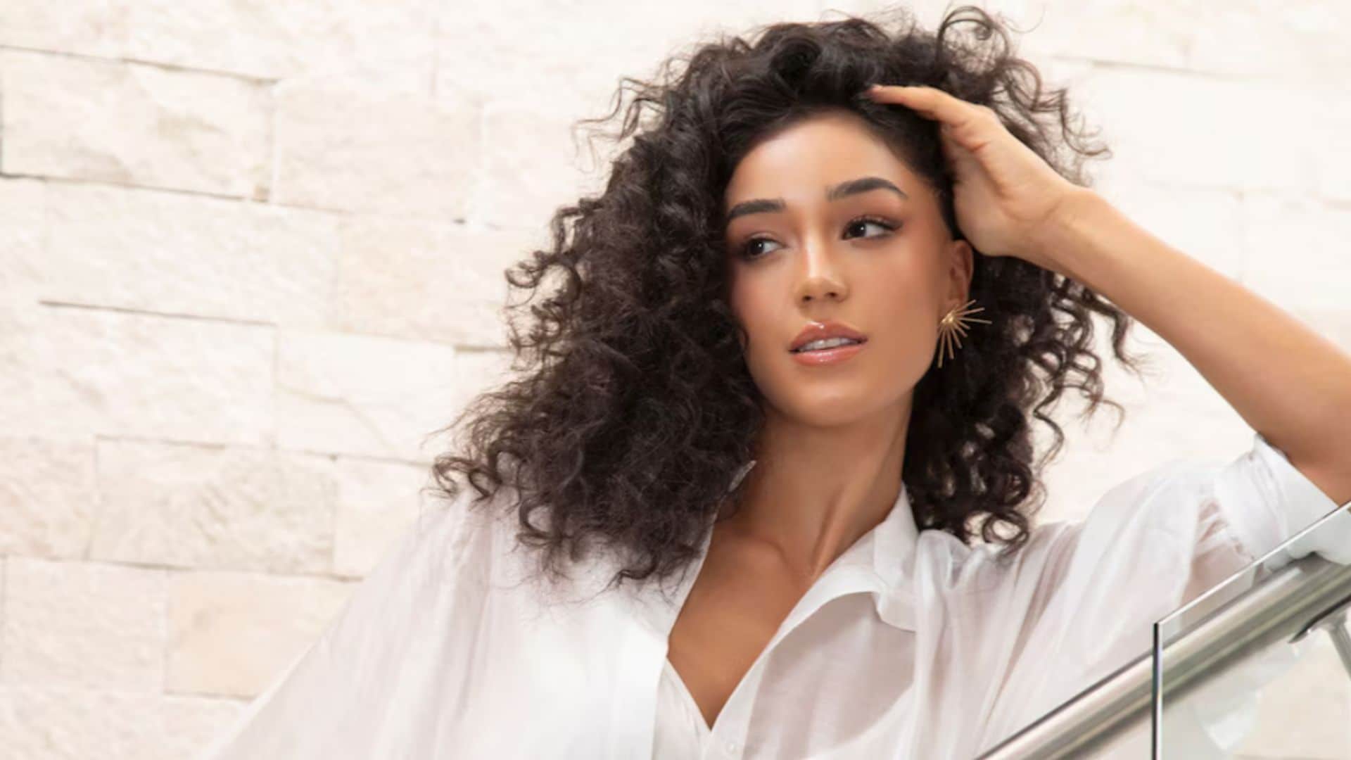 Ale Capetillo recibe un increíble regalo de cumpleaños por parte de su esposo Nader Shoueiry