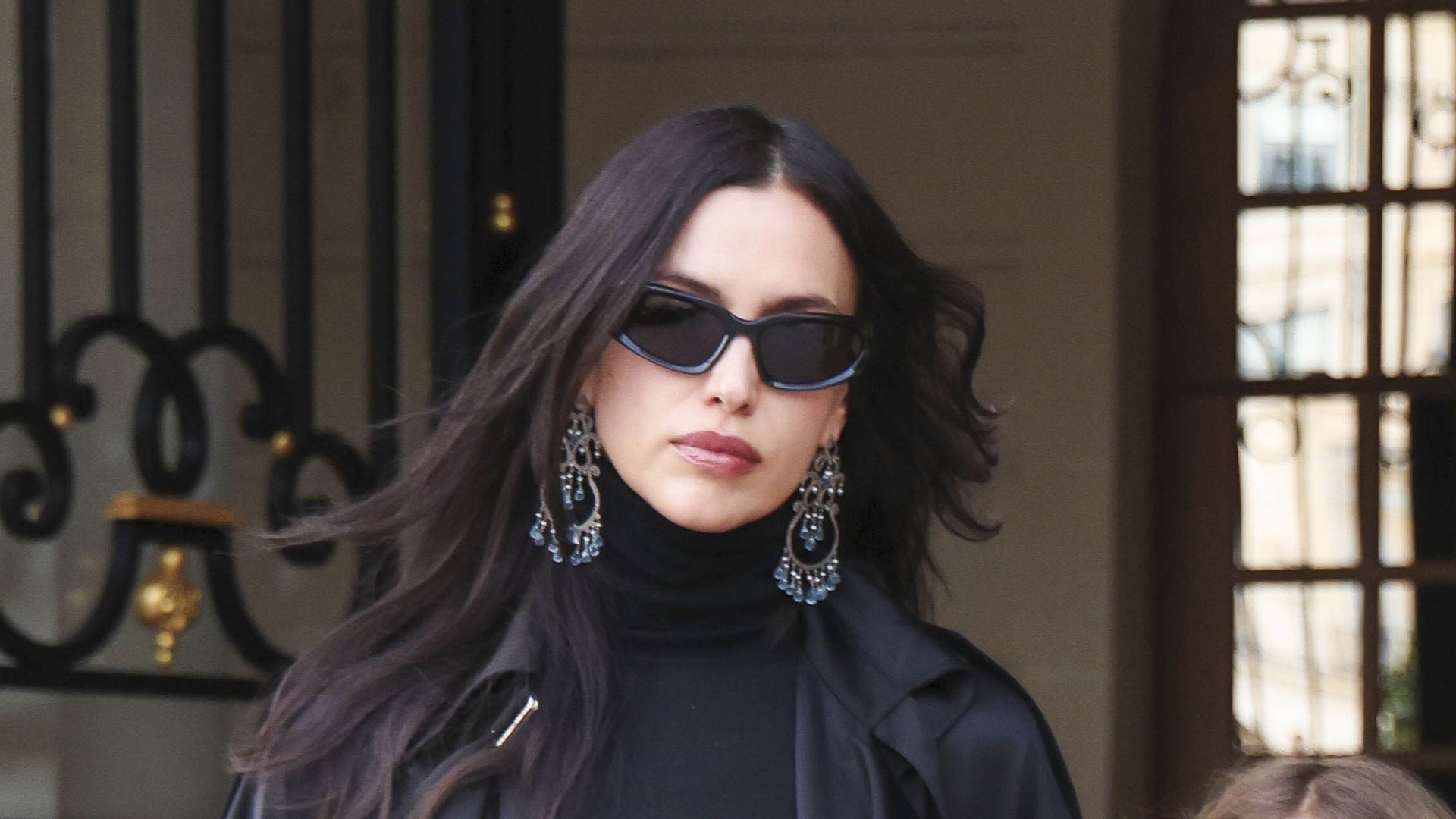 Irina Shayk and daughter Lea step out in black and pink for a sweet Paris outing