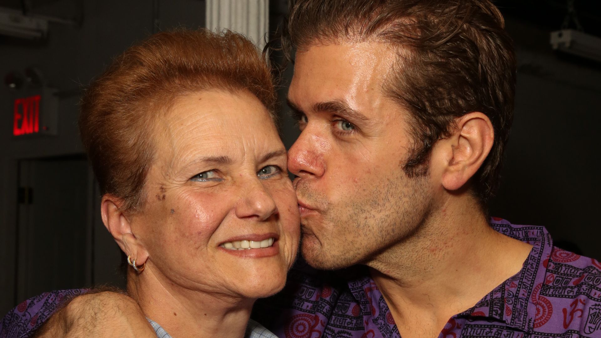 Perez Hilton's mom files for emergency custody of his kids amid health crisis