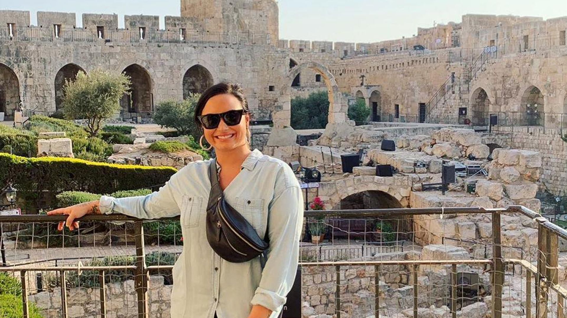 Demi Lovato apologizes for taking free trip to Israel after facing backlash