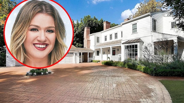 Kelly Clarkson new home