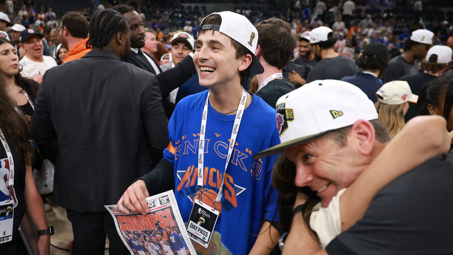 Timothée Chalamet and more Knicks superfans travel to San&hellip;