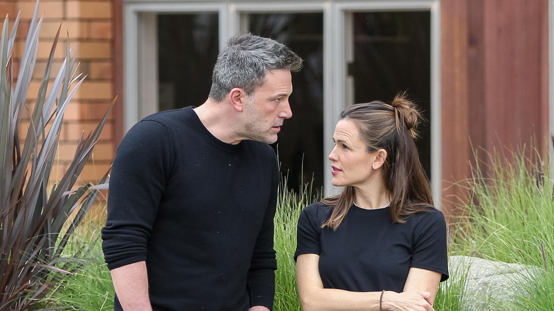  Jennifer Garner and Ben Affleck are seen on February 27, 2020 in Los Angeles, California.  (Photo by BG004/Bauer-Griffin/GC Images)