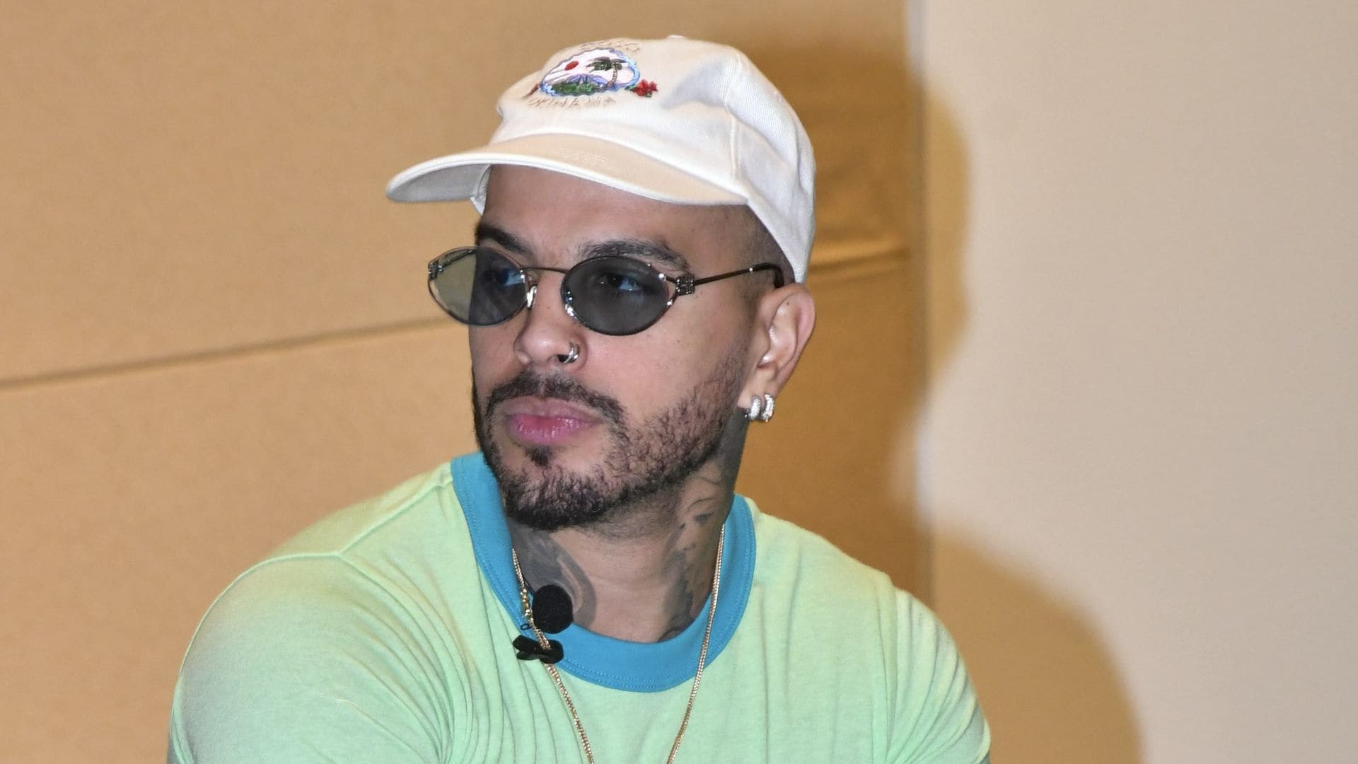 Rauw Alejandro melts hearts with his latest act of love