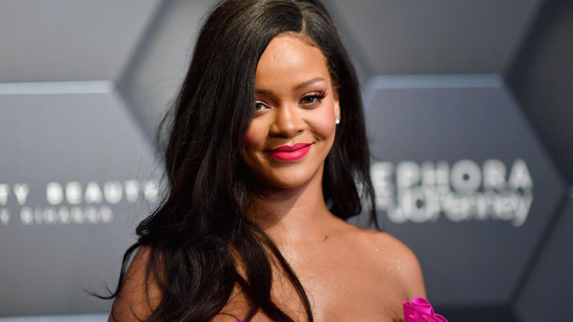 Rihanna suffers bad electric scooter accident in L.A.