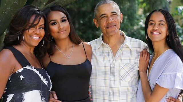 Obamas Thanksgiving photo Sasha transformation