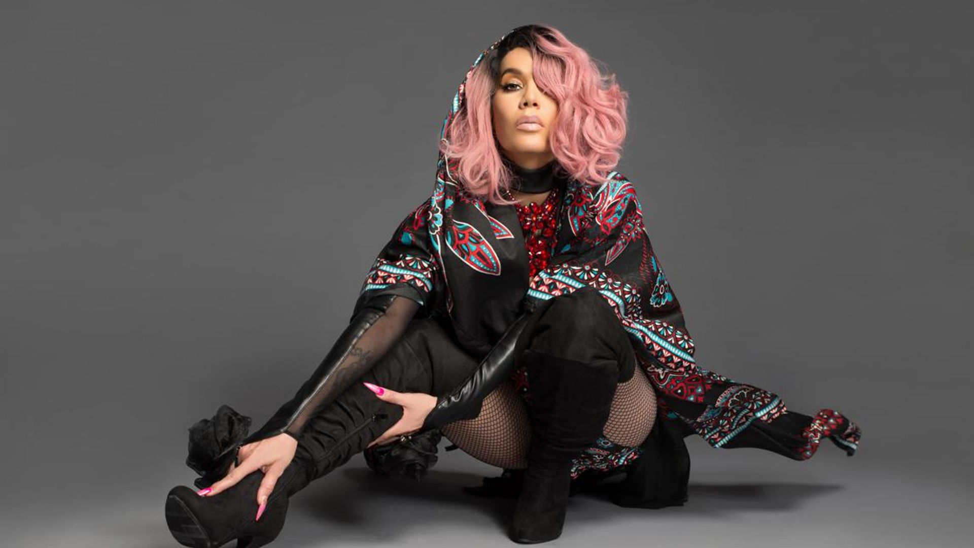 Ivy Queen, Queen of Reggaeton, shows off her Miami home