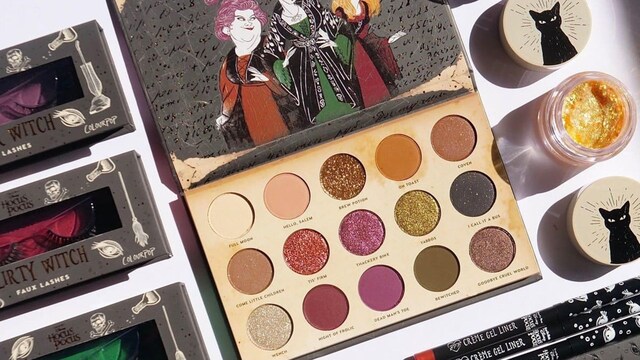 Spook-takular Halloween-themed makeup.