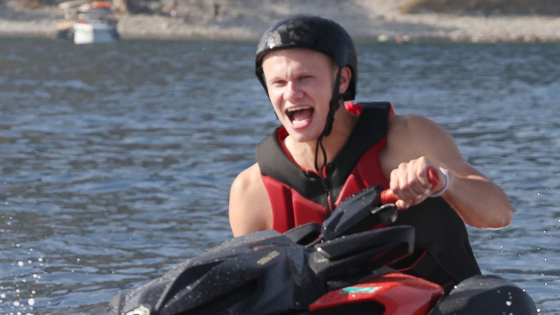 Erling Haaland turns heads on luxury Italian getaway with thrilling jet ski adventure