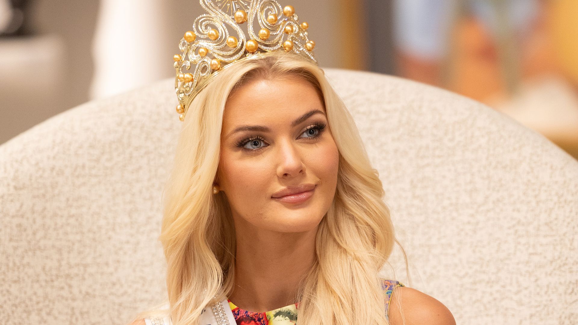 Miss Universe 2024 Victoria Kjaer Theilvig embraces Thai traditions during her stay in Thailand Miss Universe 2024 Victoria Kjaer Theilvig embraces Thai traditions during her stay in Thailand