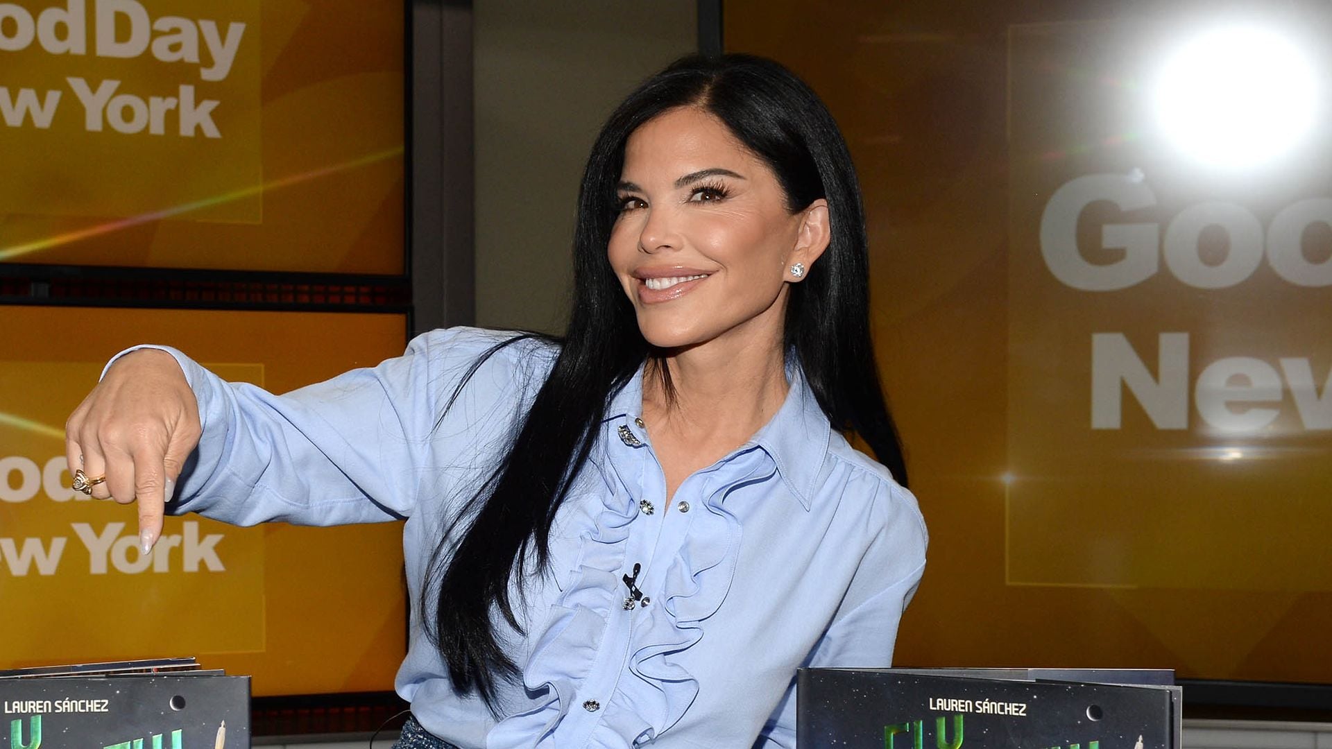 Lauren Sánchez concluded her star-studded bachelorette bash wearing a sexy two-piece look