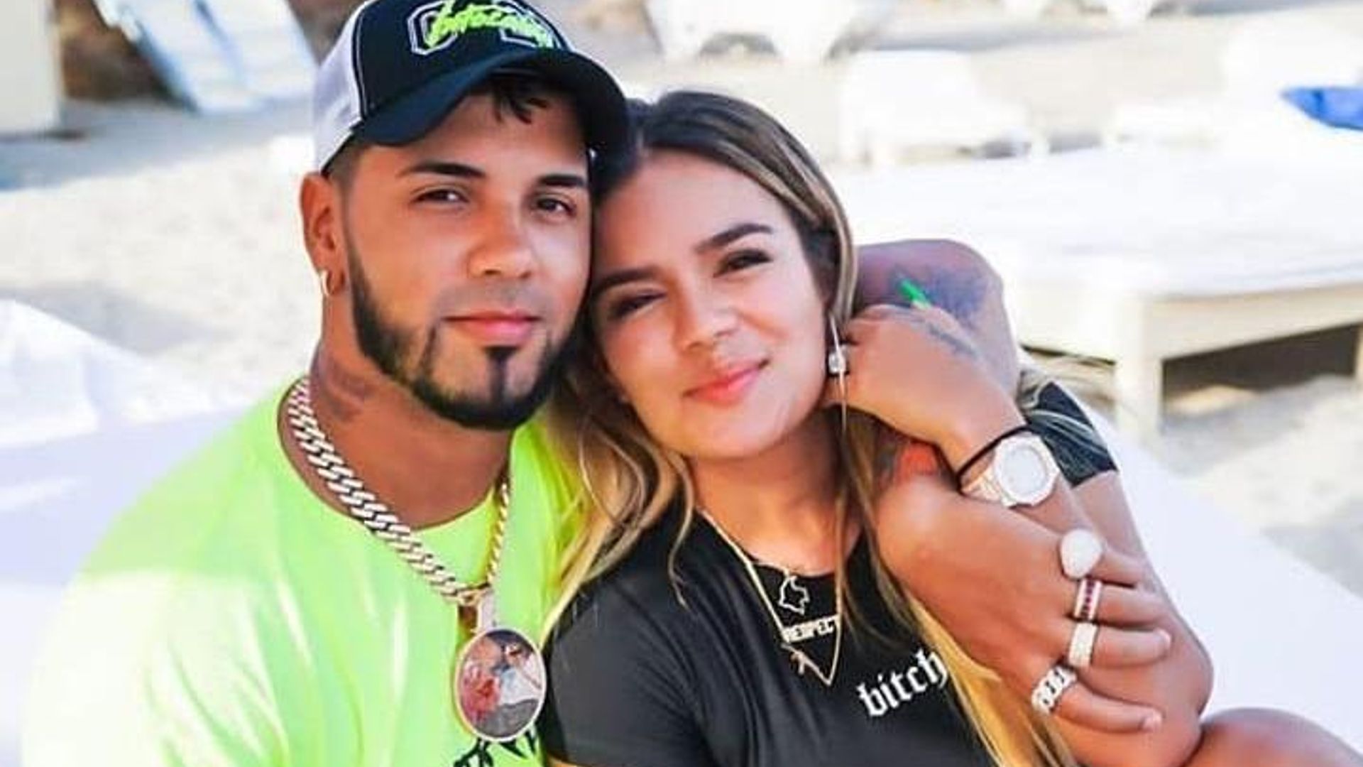 Karol G surprises Anuel AA with a wedding wish