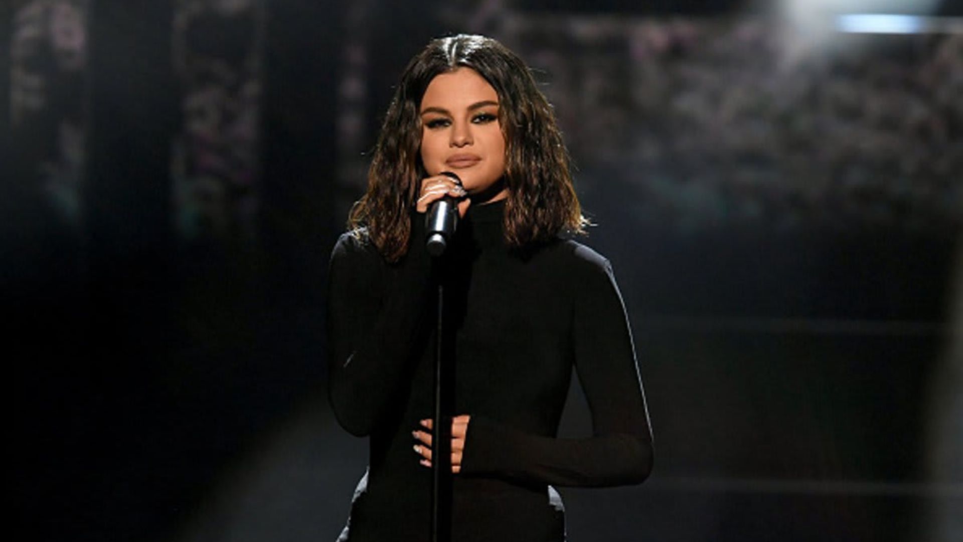 Selena Gomez looks stunning channeling her inner Marilyn Monroe in a new photoshoot