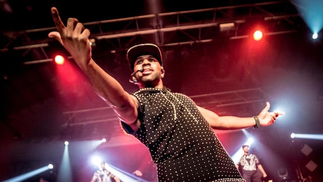 Jason Derulo can fly! At least on TikTok.