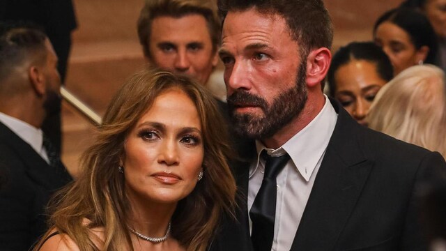 Jennifer Lopez y Ben Affleck en el homenaje de JR Rindinger