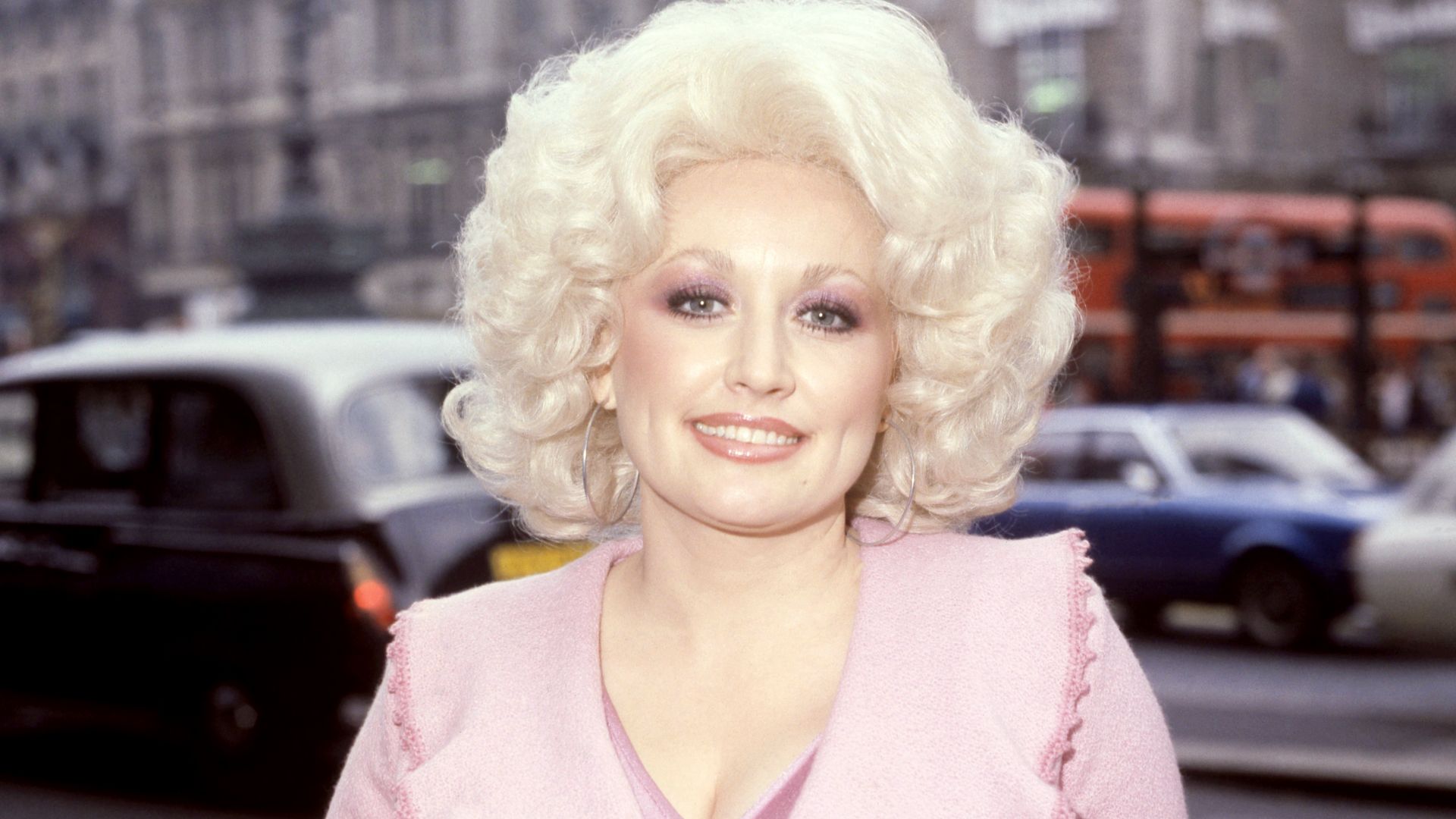 Buckingham Palace says goodbye to Dolly Parton with emotional tribute and touching final message