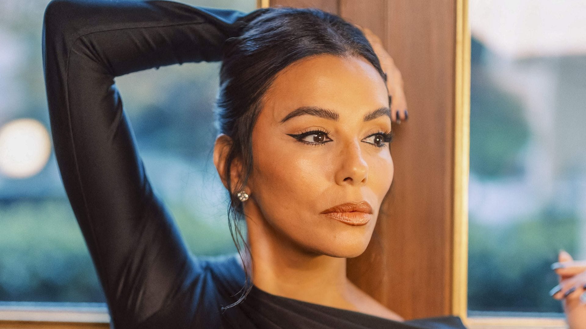 Eva Longoria shares her admiration for Victoria Beckham amid Brooklyn and Nicola drama