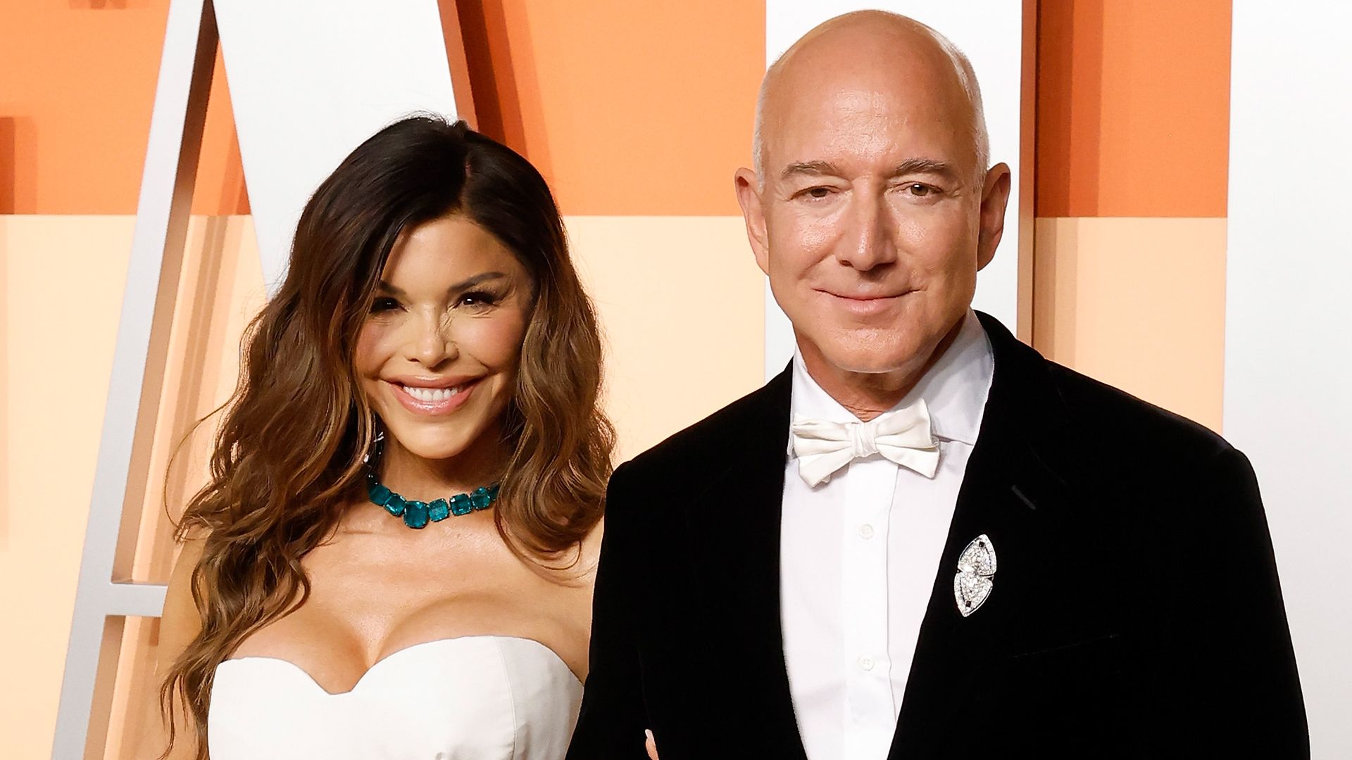 Lauren Sanchez and Jeff Bezos' wedding: All the details of the wedding of the century [Live Updating]