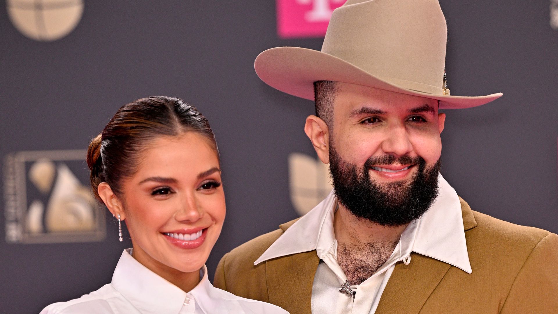 MIAMI, FLORIDA - FEBRUARY 19: (L-R) Meylin ZÃºÃ±iga and Carin LeÃ³n attend Univision's 38th Premio Lo Nuestro at Kaseya Center on February 19, 2026 in Miami, Florida.  (Photo by Ivan Apfel/Getty Images) 
