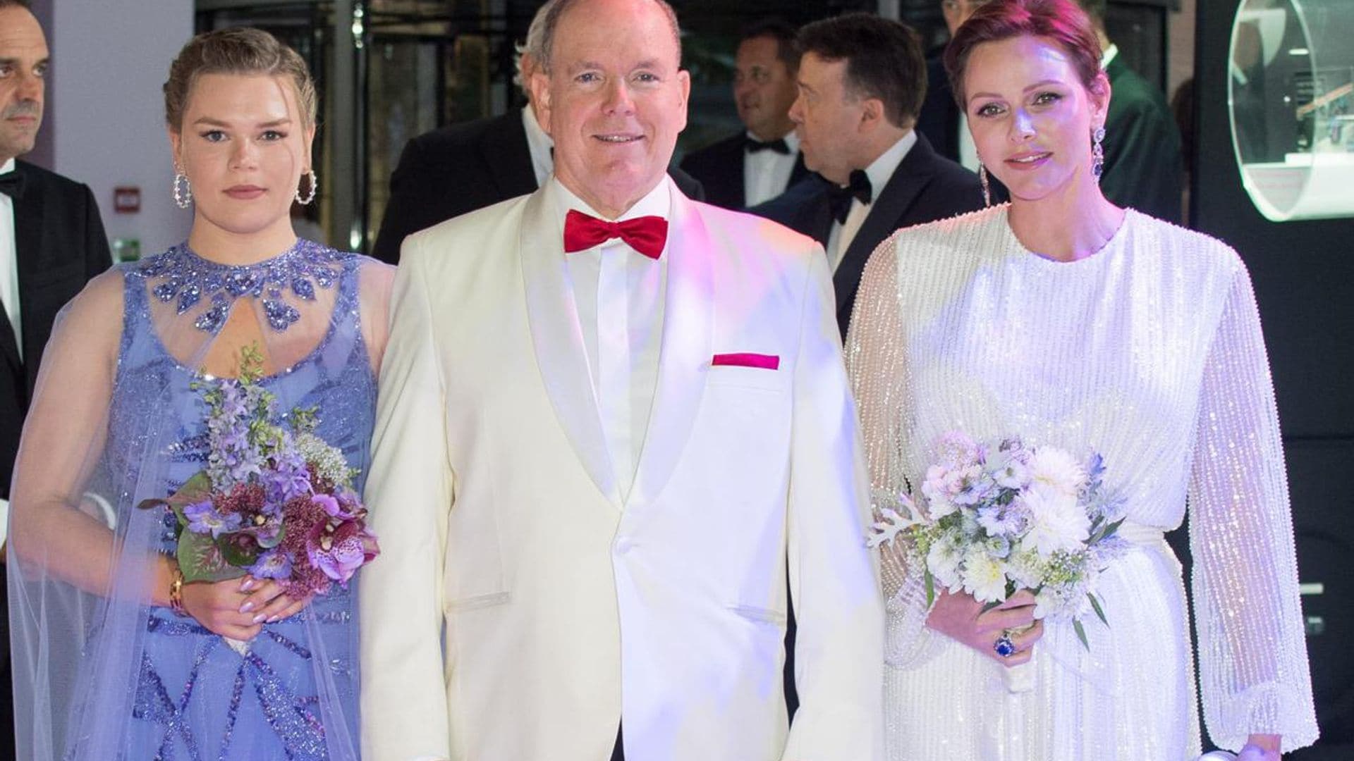 Grace Kelly’s lookalike granddaughter sparkles at gala with Princess Charlene