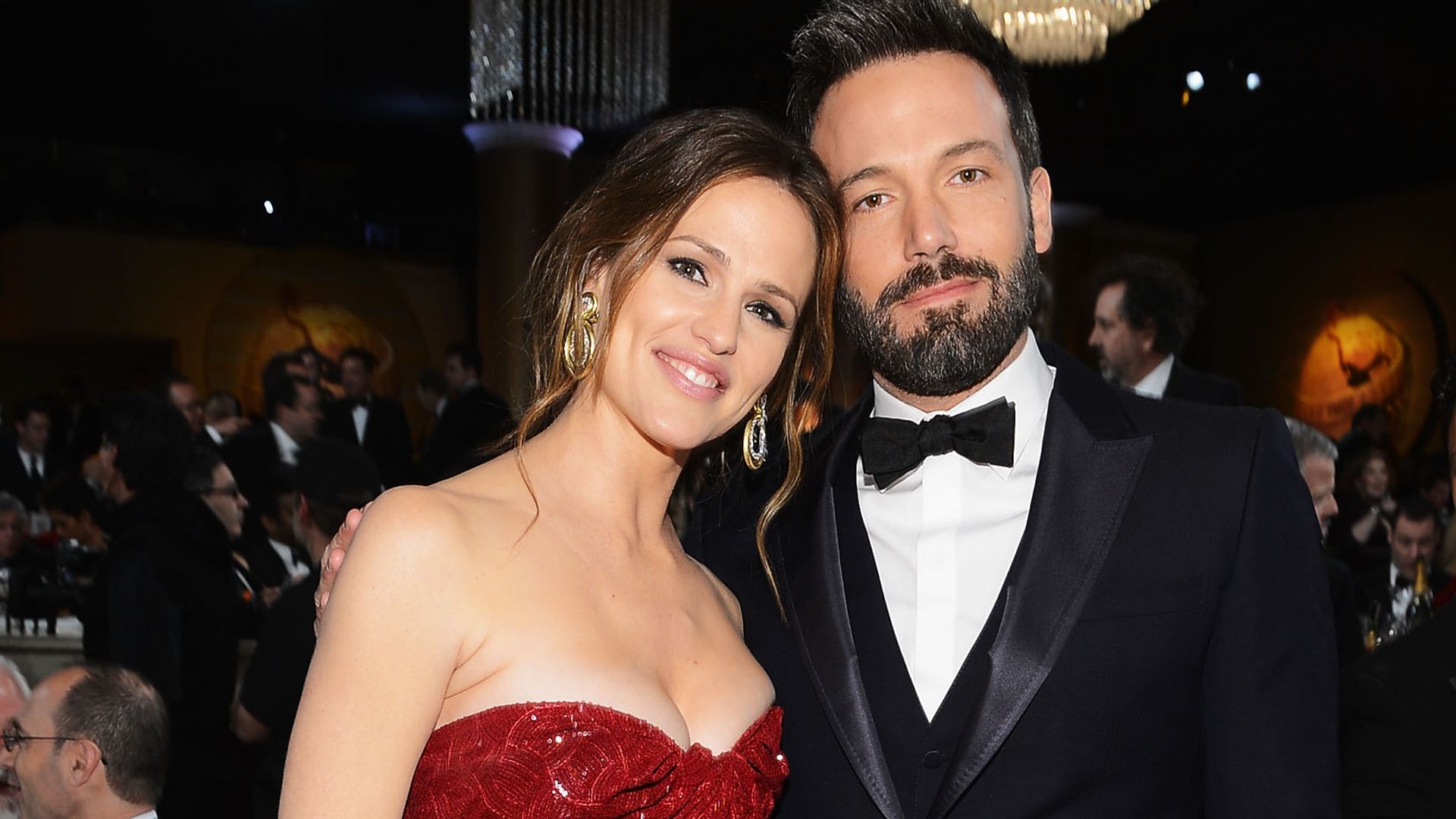 https://www.hola.com/us/horizon/landscape/e039af584c44-beverly-hills-ca-70th-annual-golden-globe-awards-pictured-actress-jennifer-garne.jpg?im=Resize=(1200)