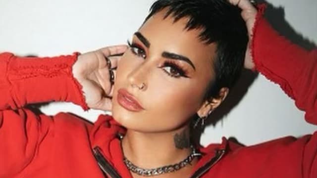 Demi Lovato on Instagram
