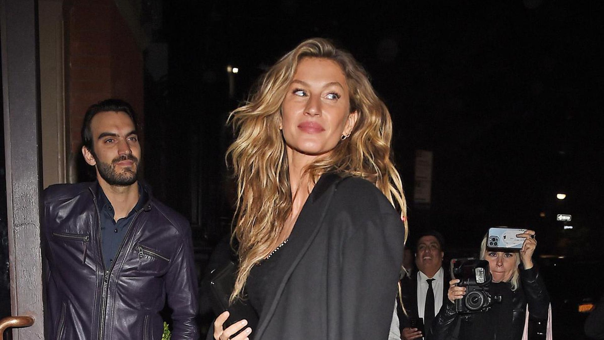 Gisele Bündchen and Joaquim Valente go paddle boarding in Miami