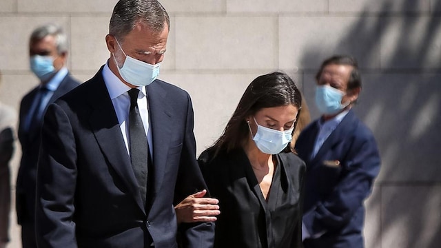 Queen Letizia's husband King Felipe begins 10 day quarantine
