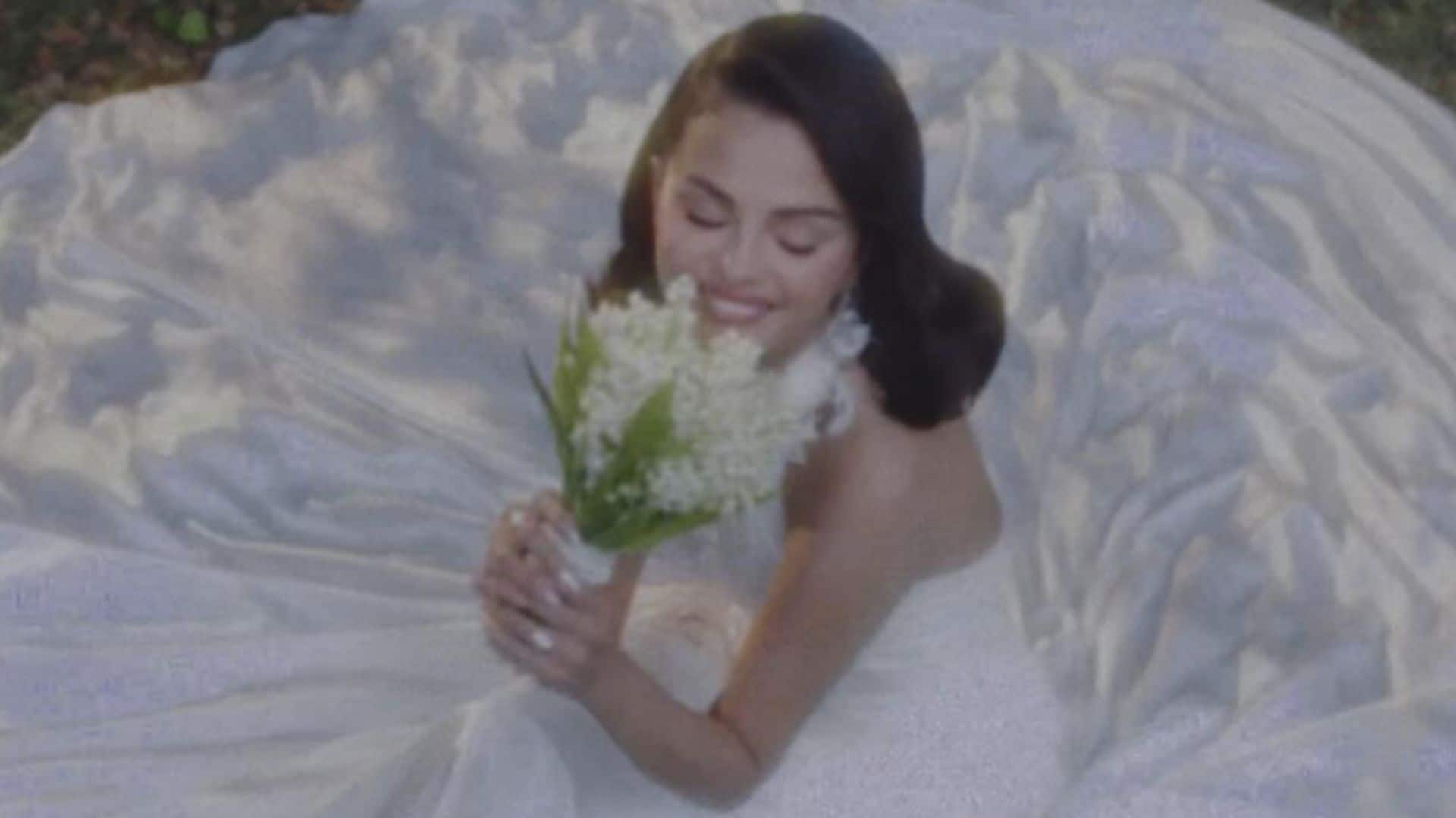 Selena Gomez’s first wedding photos: Vintage-inspired gown and intimate moments with Benny Blanco