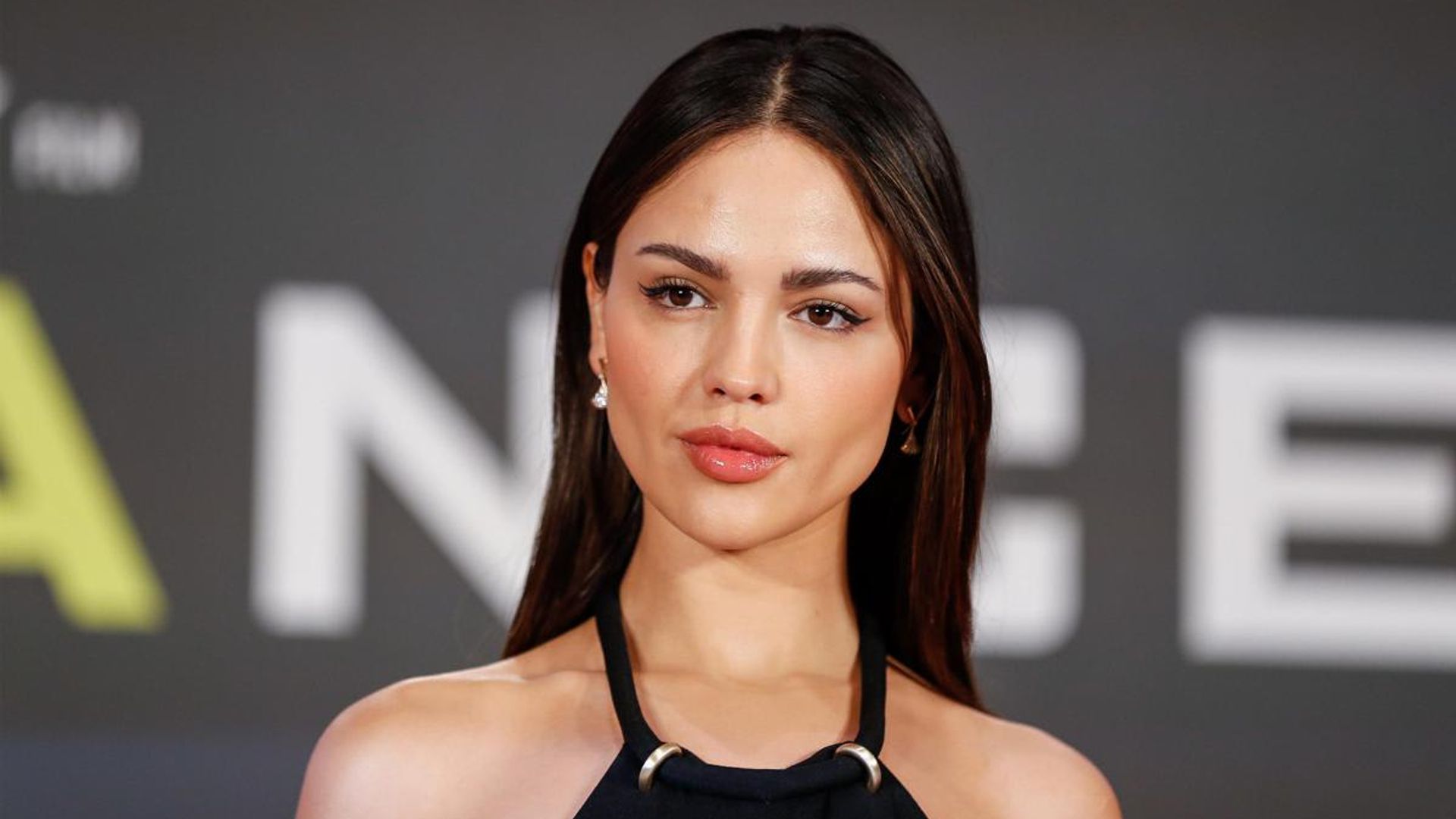 Eiza González just got a new look for summer and you will love it!