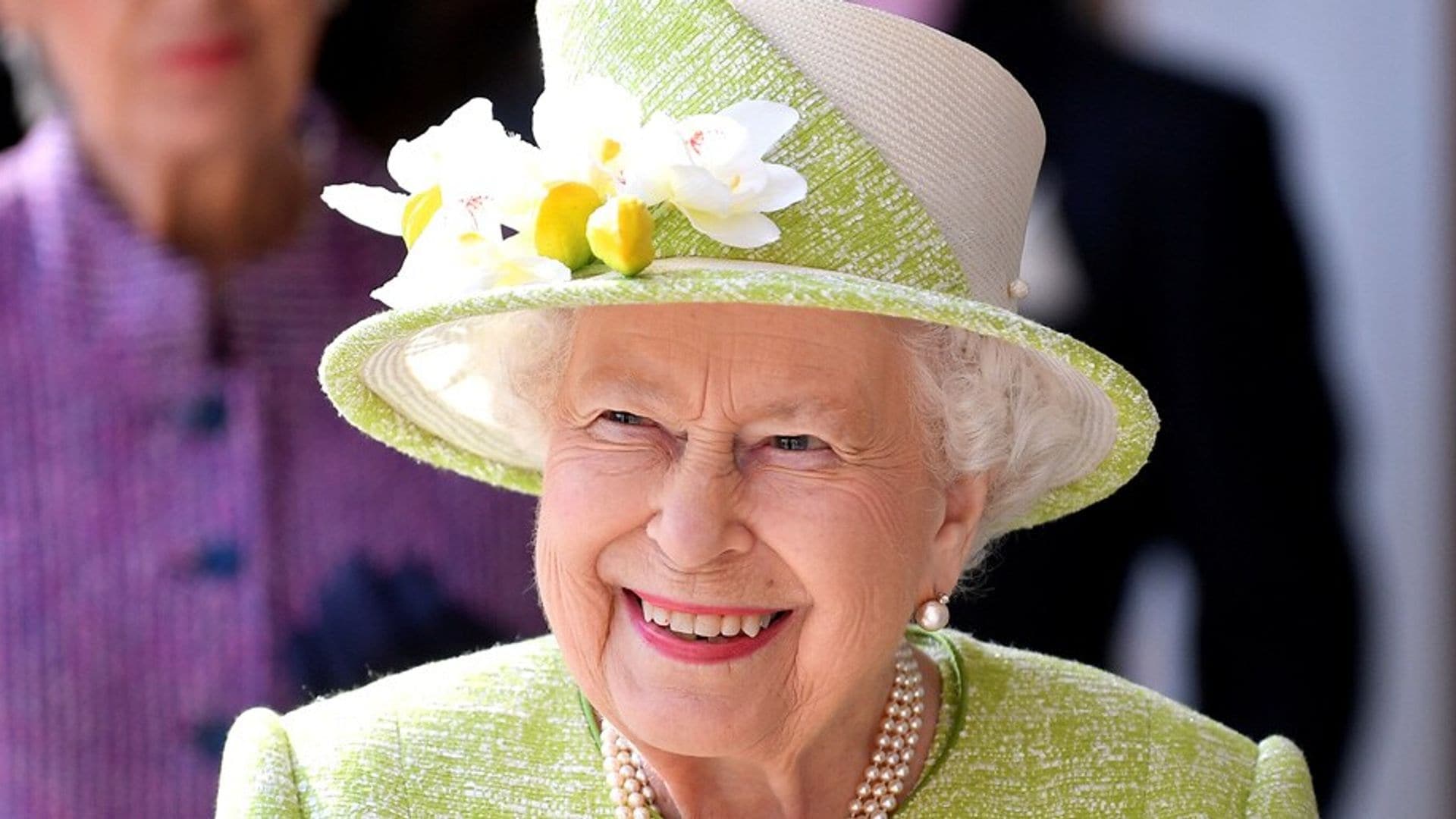 How Queen Elizabeth stays cool at the palace in the summer
