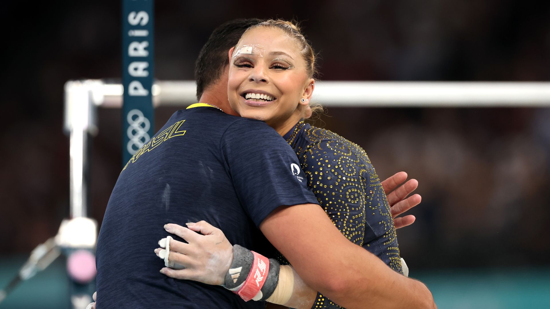 Brazil's Flavia Saraiva wins bronze after a gruesome accident during Olympic finals