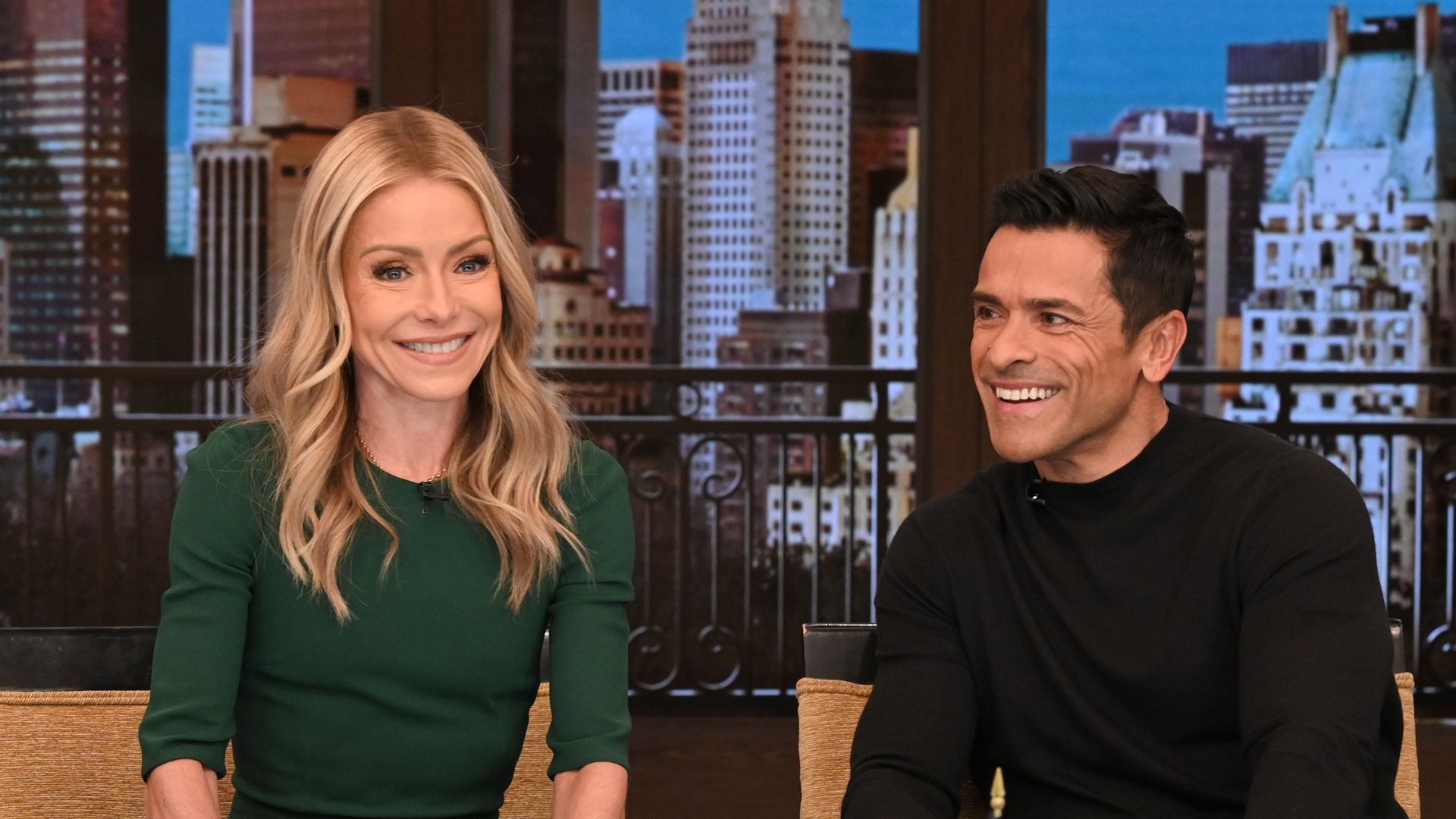 Kelly Ripa Revels in 'Freak Show' Empty Nest Life with Mark Consuelos