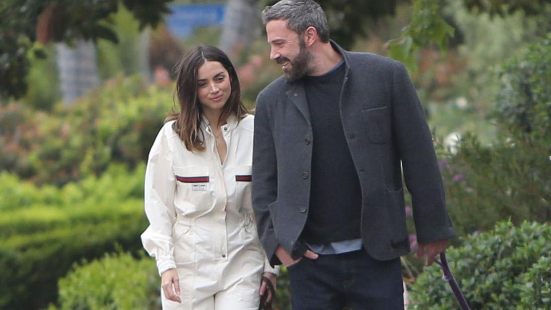 Ben Affleck turns real-life action hero to get himself and Ana de Armas out of tricky situation