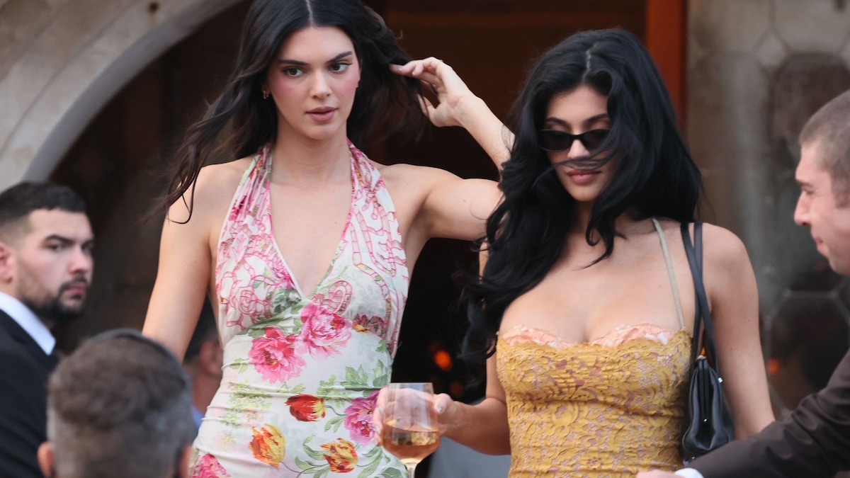 https://www.hola.com/us/horizon/landscape/e7ee0b291624-venice-italy-kylie-jenner-and-kendall-jenner-are-sighting-ahead-of-jeff-bezos-an.jpg?im=Resize=(1200)