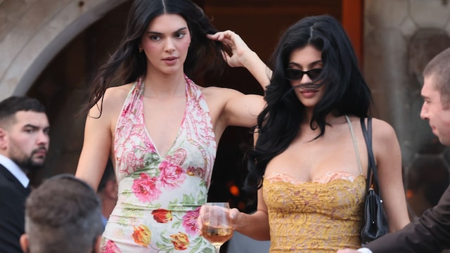 Kylie Jenner and  Kendall Jenner's stunning looks at Jeff Bezos And Lauren Sanchez Wedding