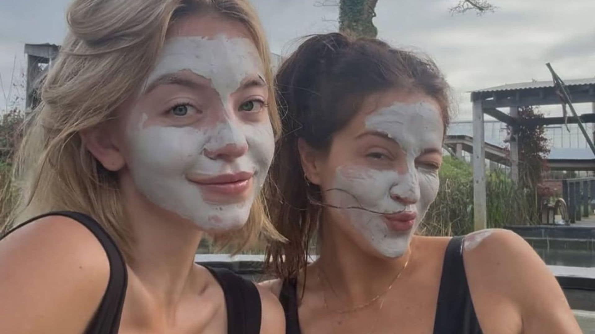 Sydney Sweeney turns up heat in chilly Britain in sizzling black swimsuit