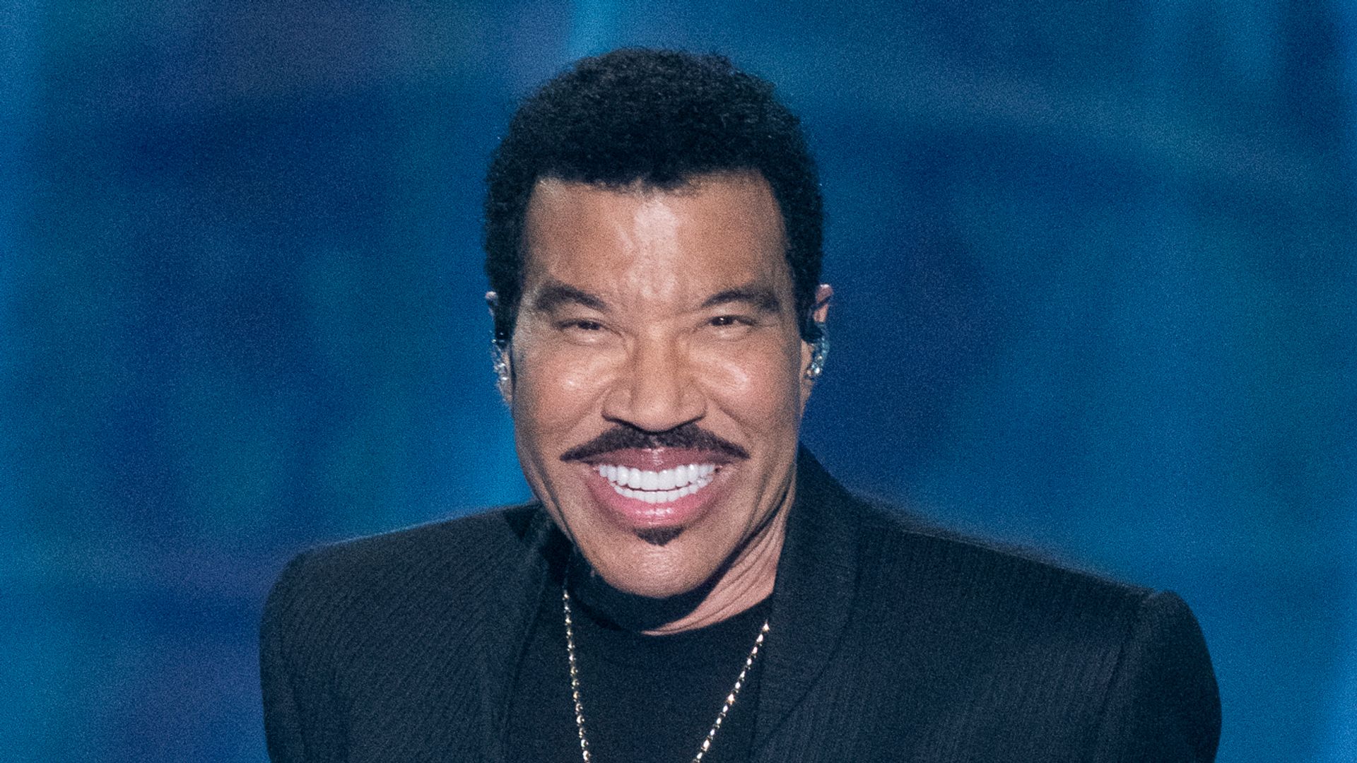 AMERICAN IDOL - "916 (Grand Finale)" - The Top 3 finalists give their all for the last chance to earn America's vote. Alicia Keys serves as guest mentor and performer, plus special performances from other music legends and today's top stars. MONDAY, MAY 11 (8:00-11:00 p.m. EDT) on ABC. (Disney/Eric McCandless)
LIONEL RICHIE (Photo by Eric McCandless/Disney via Getty Images)