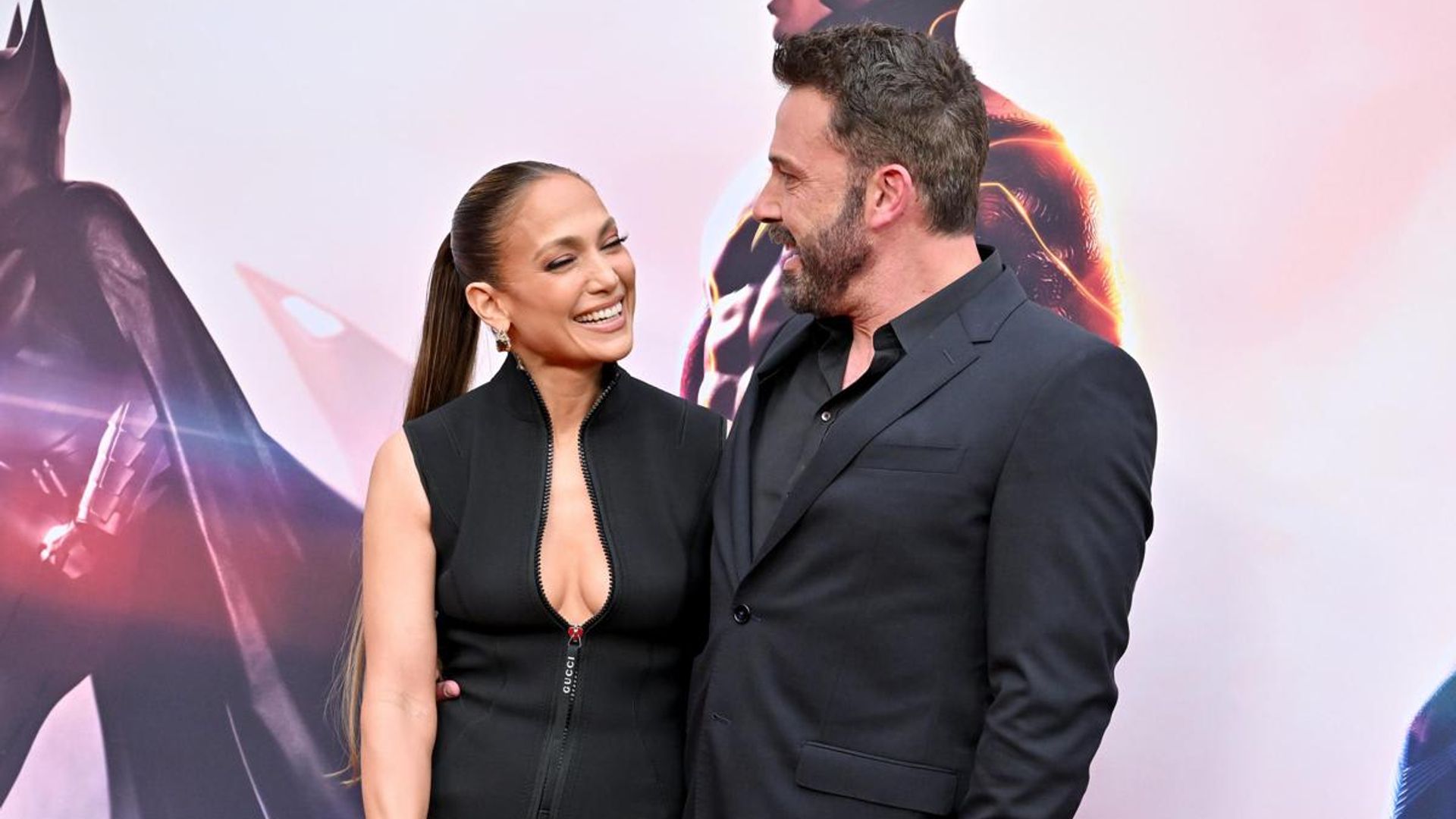 Ben Affleck and Jennifer Lopez buy an unexpected T-shirt while shopping in the Hamptons