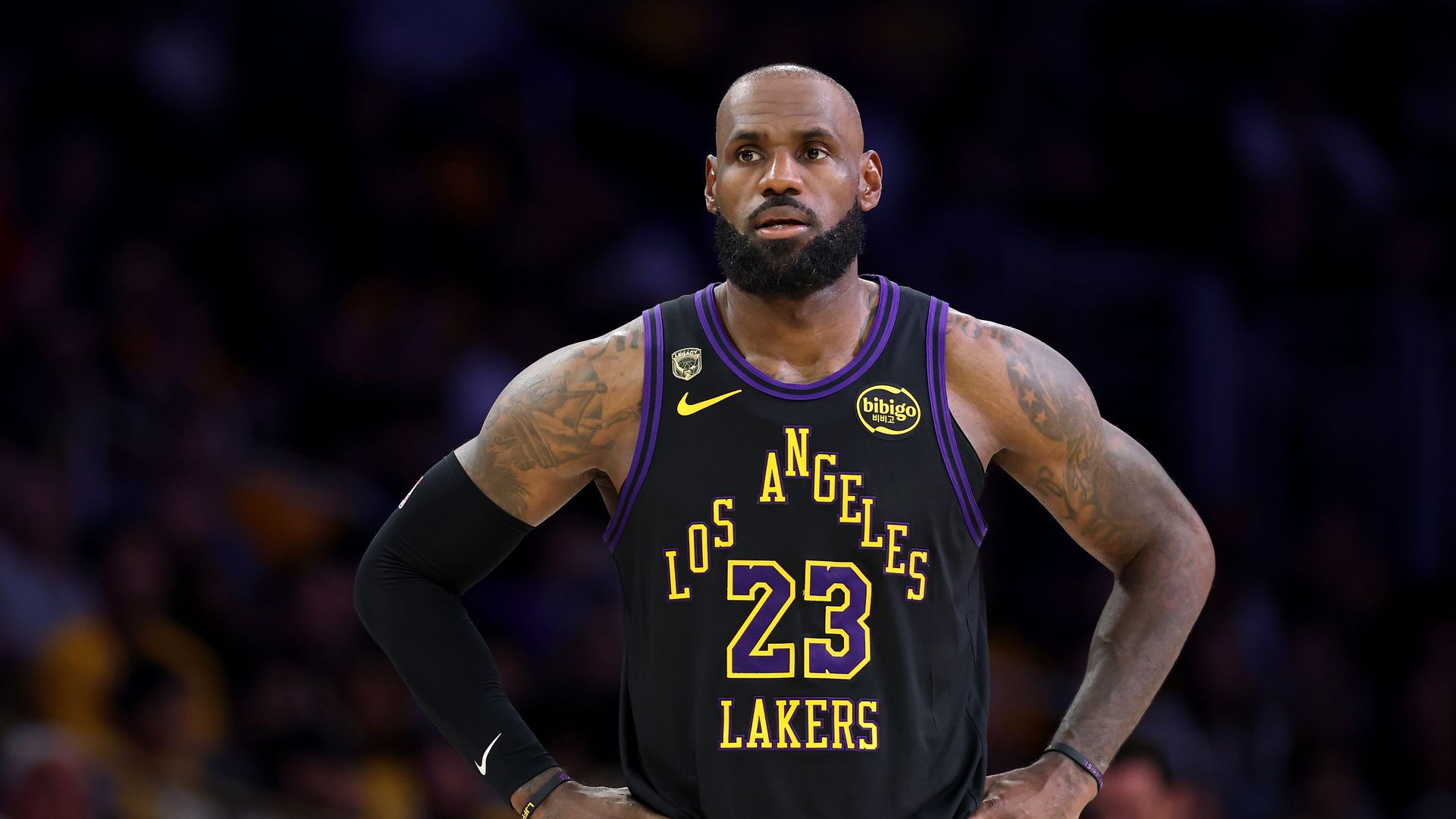 hola.com - Shirley Gomez - LeBron James leaves Los Angeles Lakers after 8 seasons: Is he retiring from basketball?