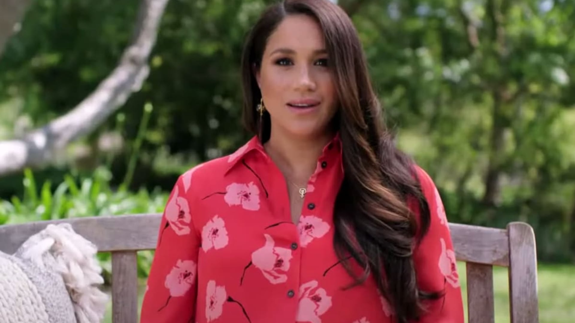meghan markle pregnant style