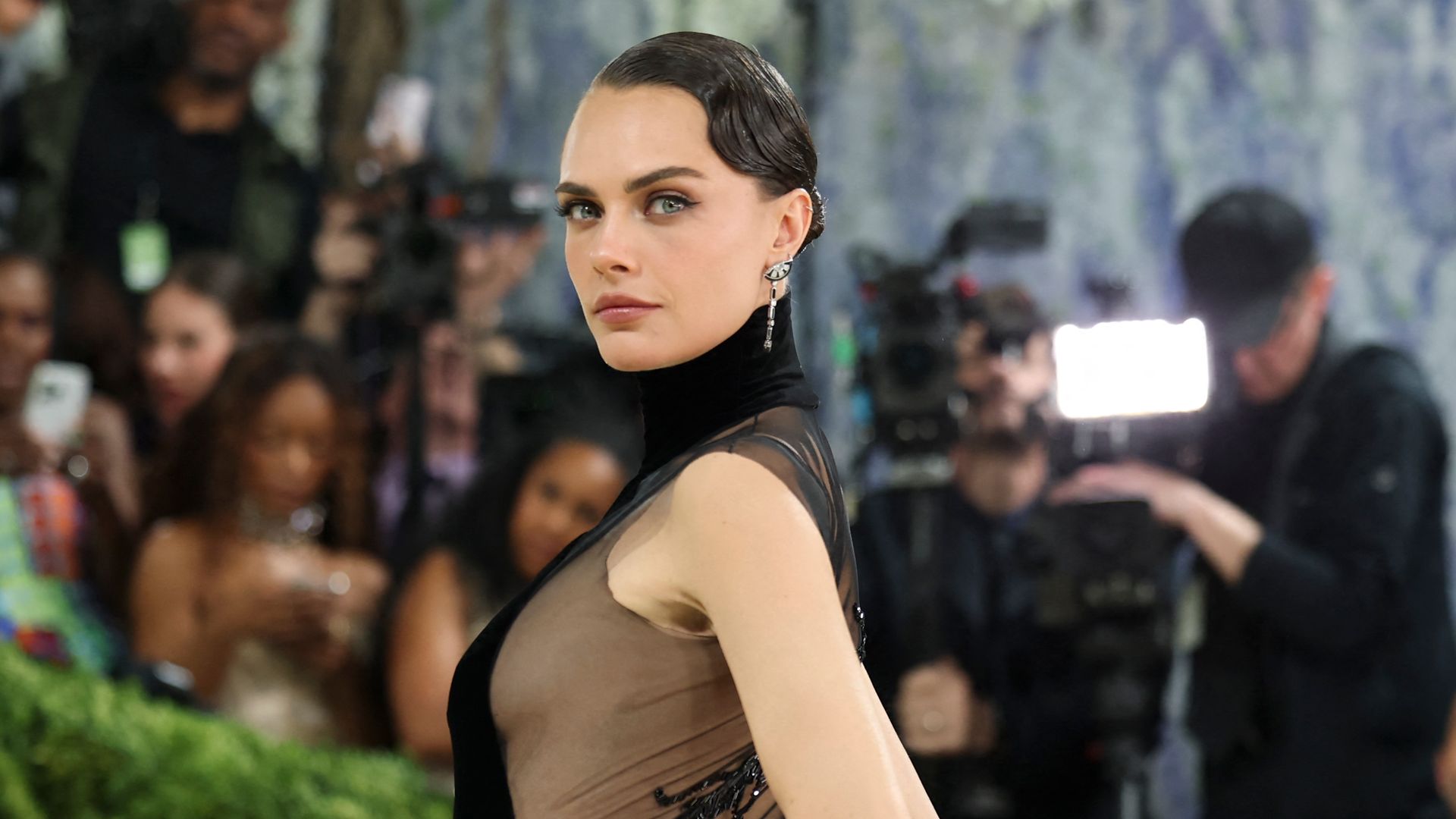 British model Cara Delevingne arrives for the 2026 Met Gala celebrating "Costume Art" at the Metropolitan Museum of Art on May 4, 2026, in New York. (Photo by Angela Weiss / AFP via Getty Images) 