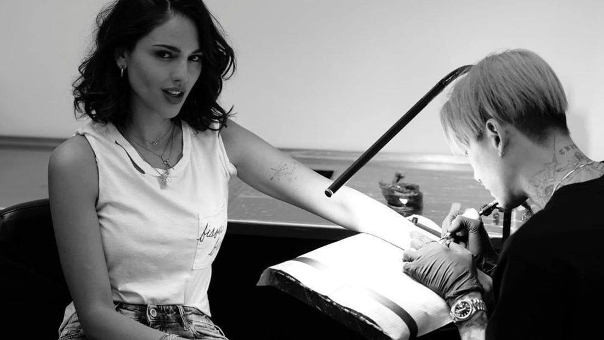 Eiza Gonzalez adds a powerful new tattoo to her extensive collection