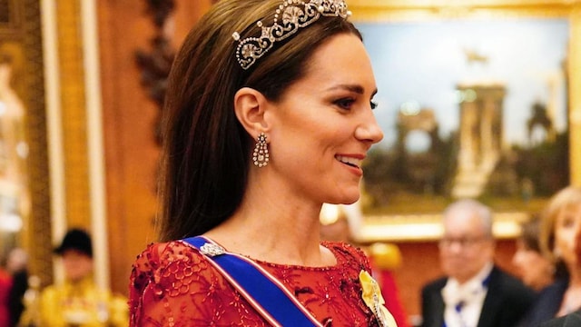 The Princess of Wales stuns in red and with a tiara at palace reception