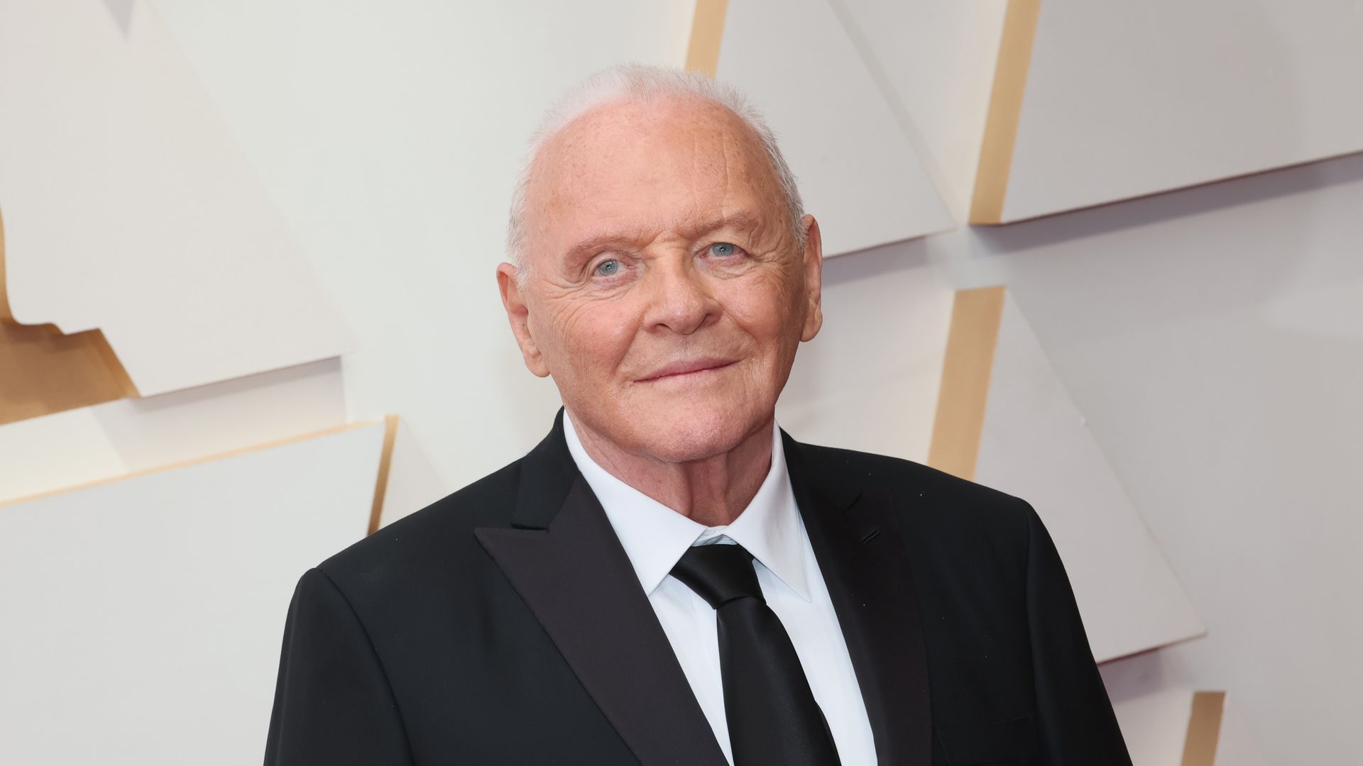 Anthony Hopkins opens up about heartbreaking rift with his only child
