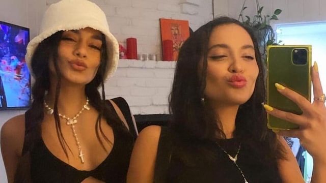 Vanessa and Stella Hudgens